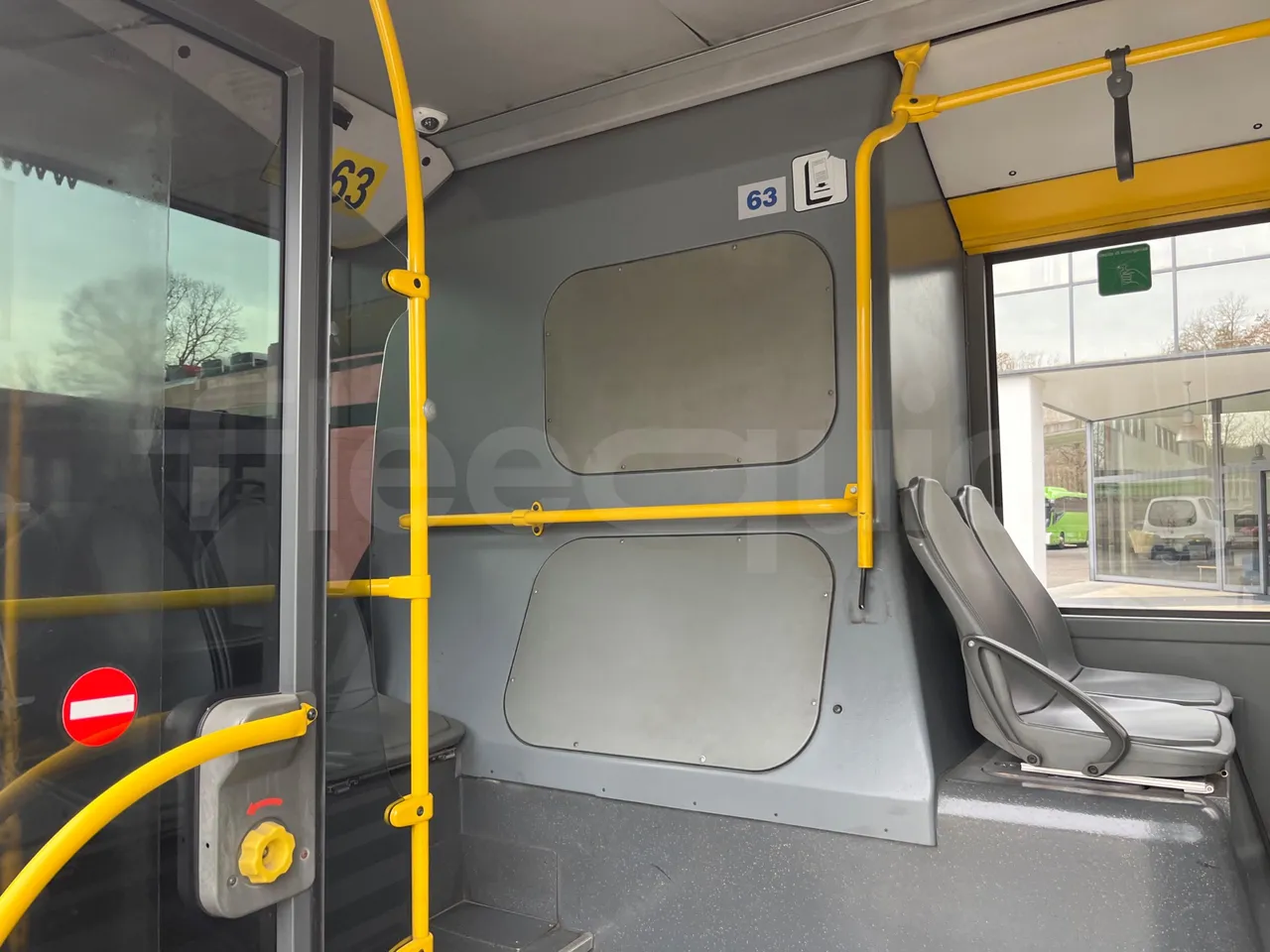 Mercedes-Benz O 530 5303/P - Euro 5 - 210 kW - 11.950 mt - floor hatches photo