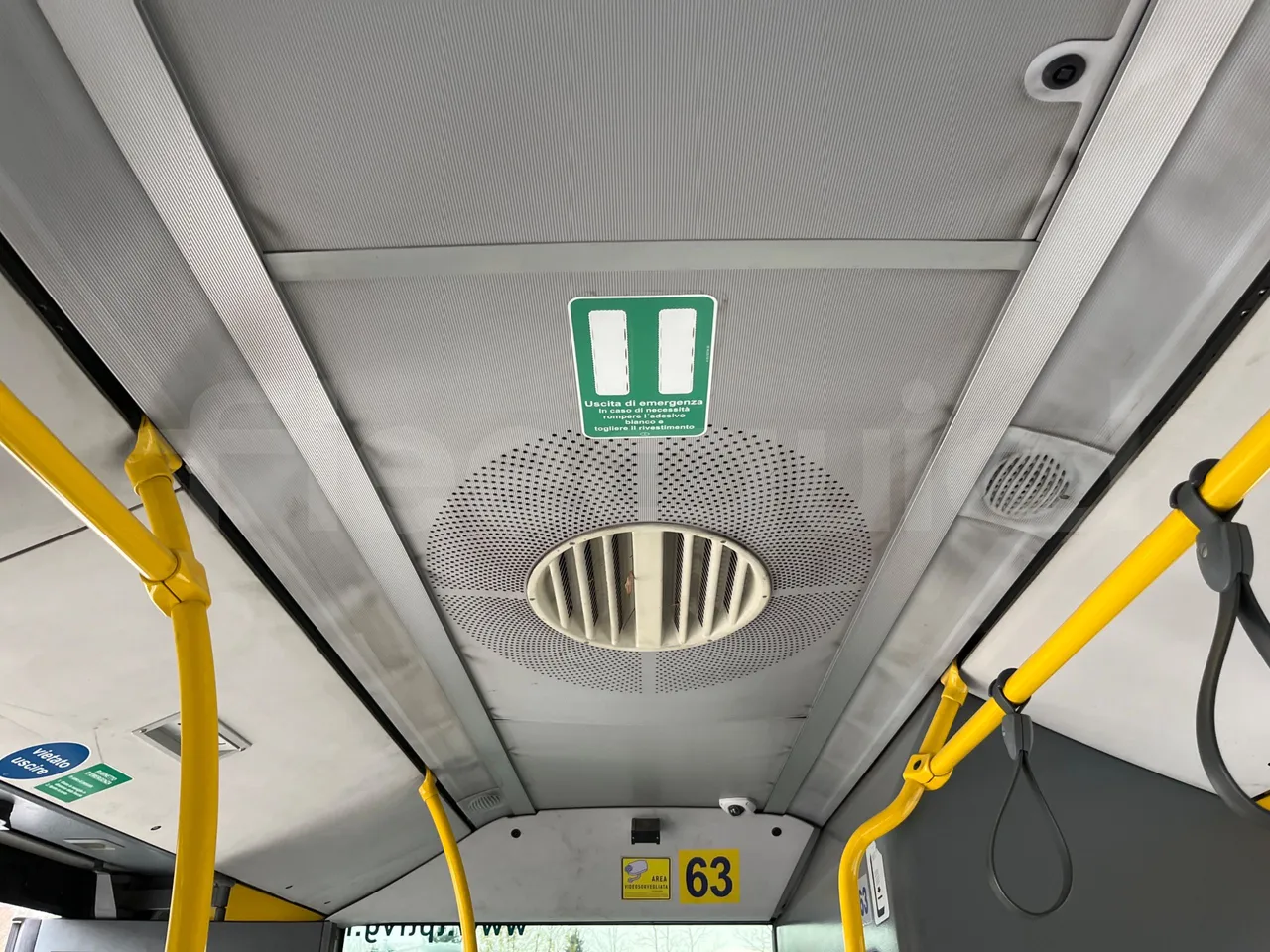 Mercedes-Benz O 530 5303/P - Euro 5 - 210 kW - 11.950 mt - roof hatch 1