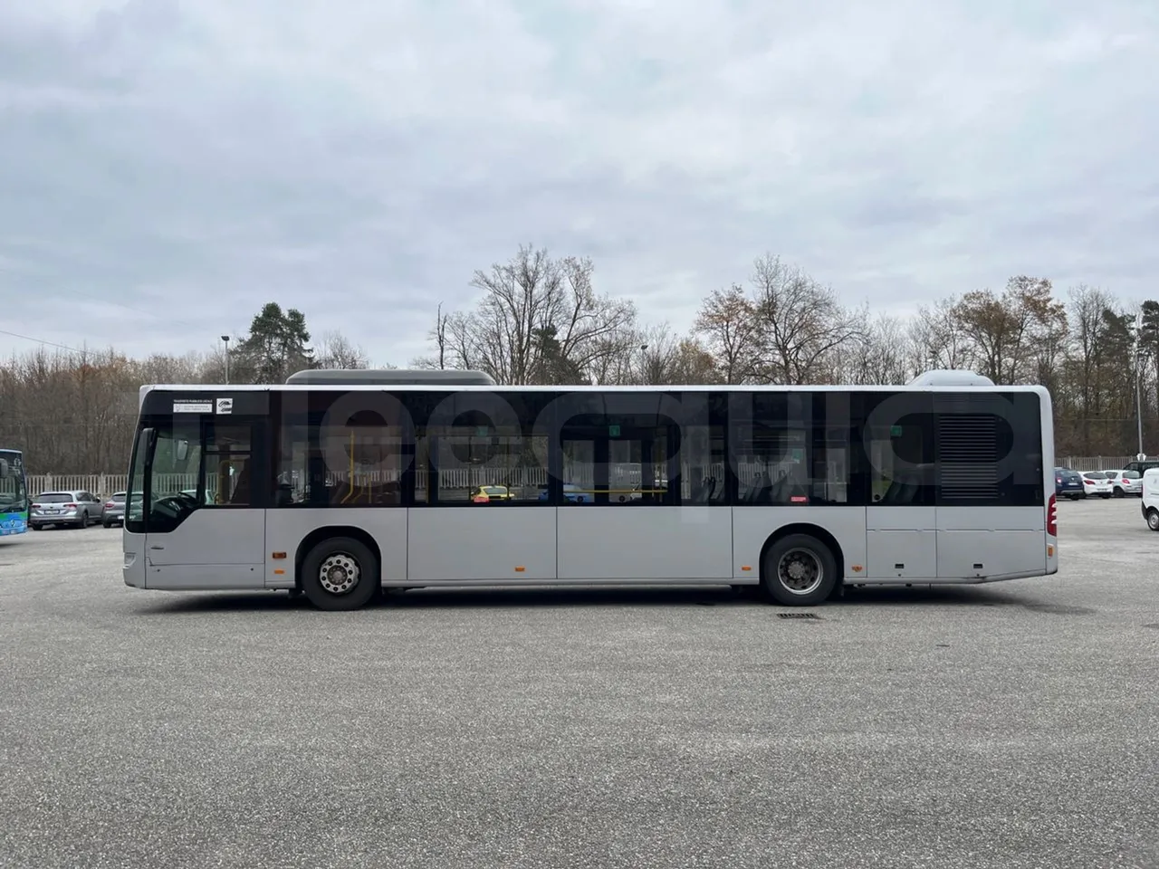 Mercedes-Benz O 530 5303/P - Euro 5 - 210 kW - 11.950 mt - left side photo