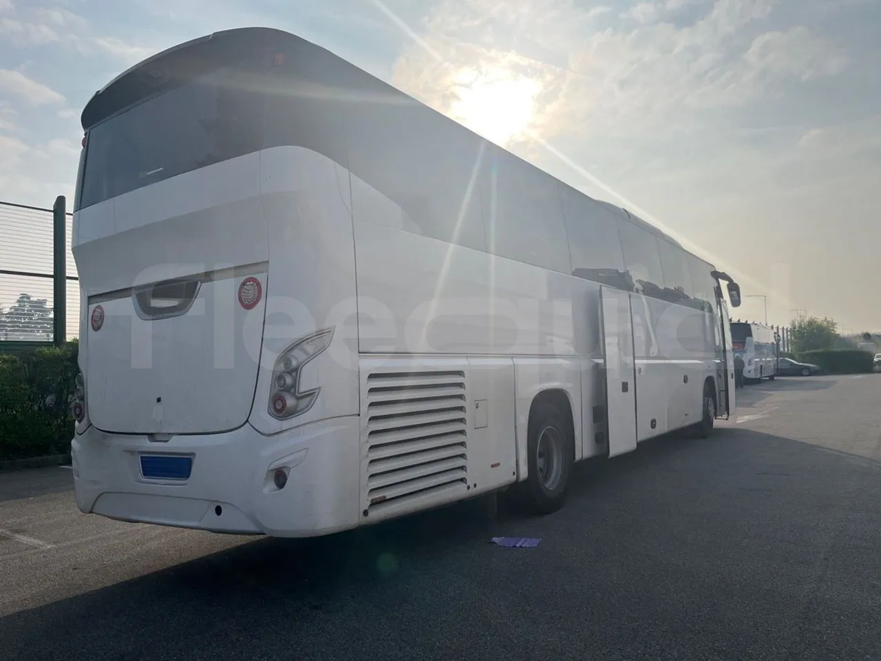 Vdl FUTURA FHD2 501E1 - Euro 6 - 320 kW - 12.875 mt - 3/4 right rear doors open