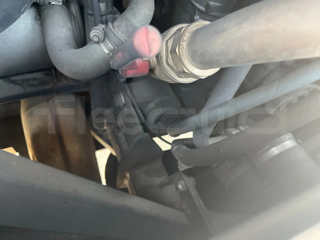 Vdl FUTURA FHD2 501E1 - Euro 6 - 320 kW - 12.875 mt - air conditioning compressor