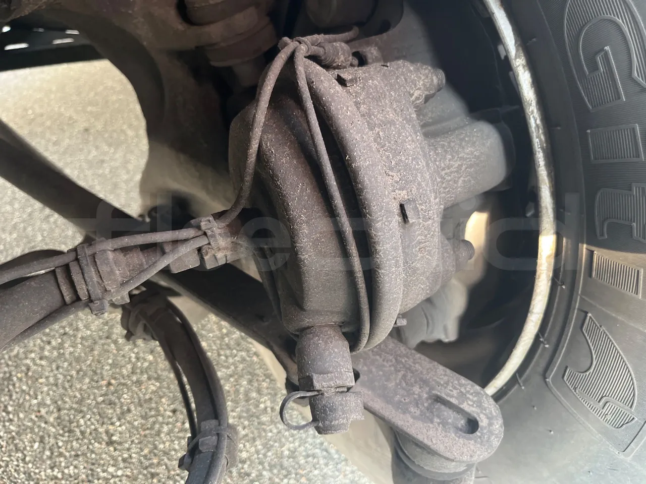 Vdl FUTURA FHD2 501E1 - Euro 6 - 320 kW - 12.875 mt - front brake calipers left