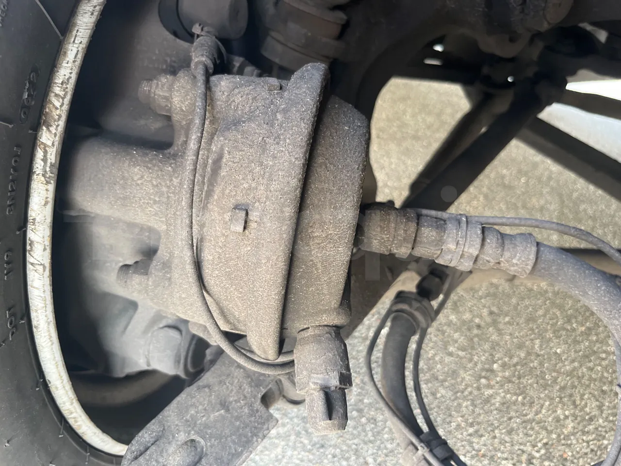 Vdl FUTURA FHD2 501E1 - Euro 6 - 320 kW - 12.875 mt - front brake calipers right