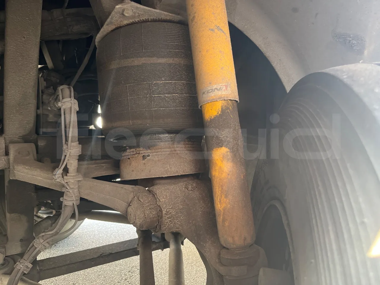 Vdl FUTURA FHD2 501E1 - Euro 6 - 320 kW - 12.875 mt - front shock absorbers left
