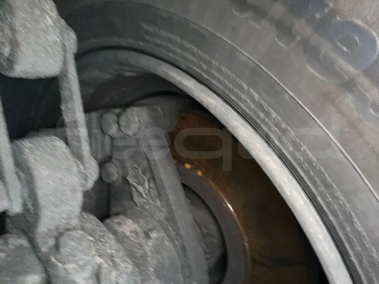 Man Noge TouringR33 - Euro4 - 324kW - 12.200mt - axle 2 discs left