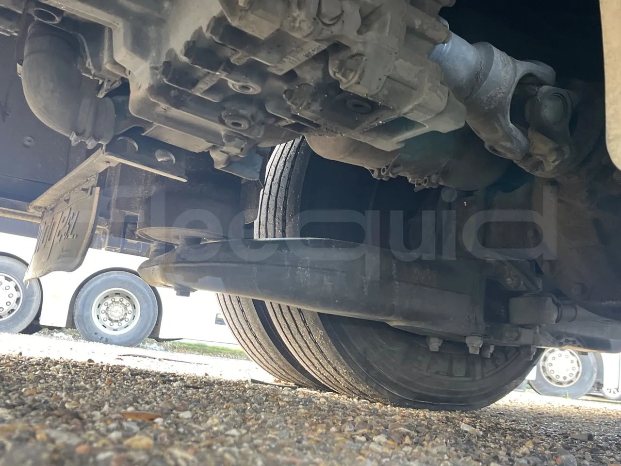 Man Noge TouringR33 - Euro4 - 324kW - 12.200mt - axle 3 right side