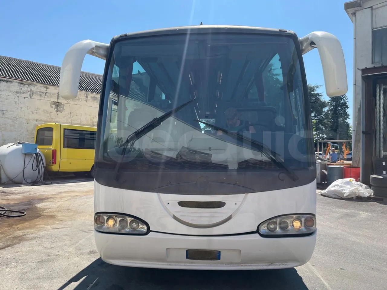Irizar Scania Century K114IB - EUR3 - 250kW - 12m - front photo