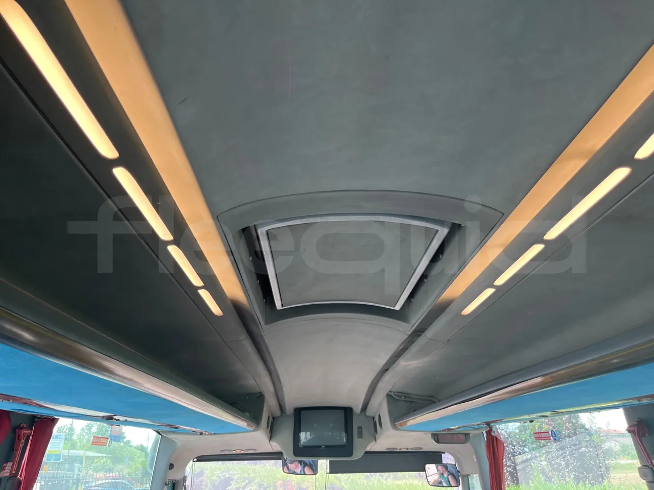 Irizar Scania Century K114IB - EUR3 - 250kW - 12m - roof hatch 2