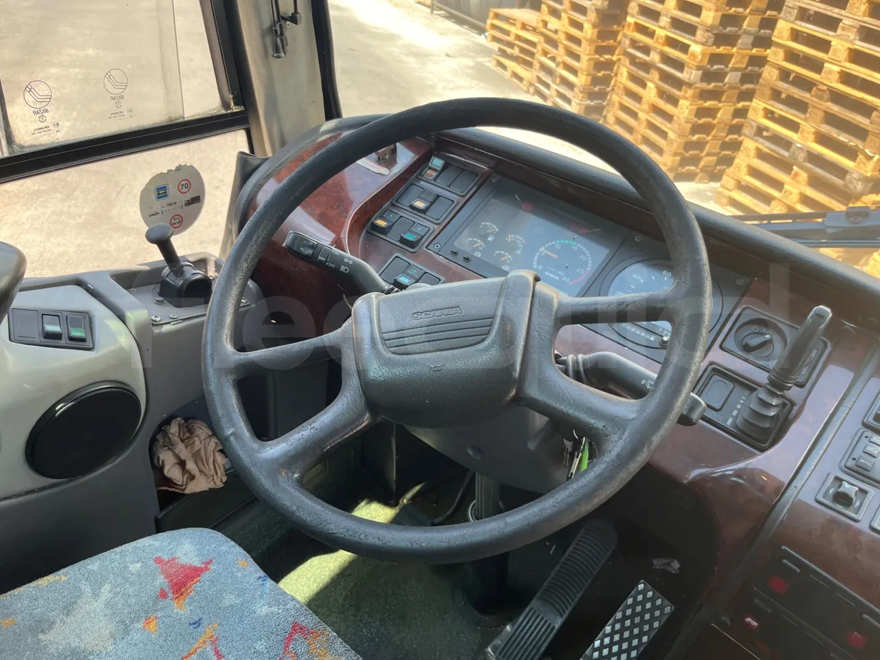 Irizar Scania Century K114IB - EUR3 - 250kW - 12m - steering wheel photo