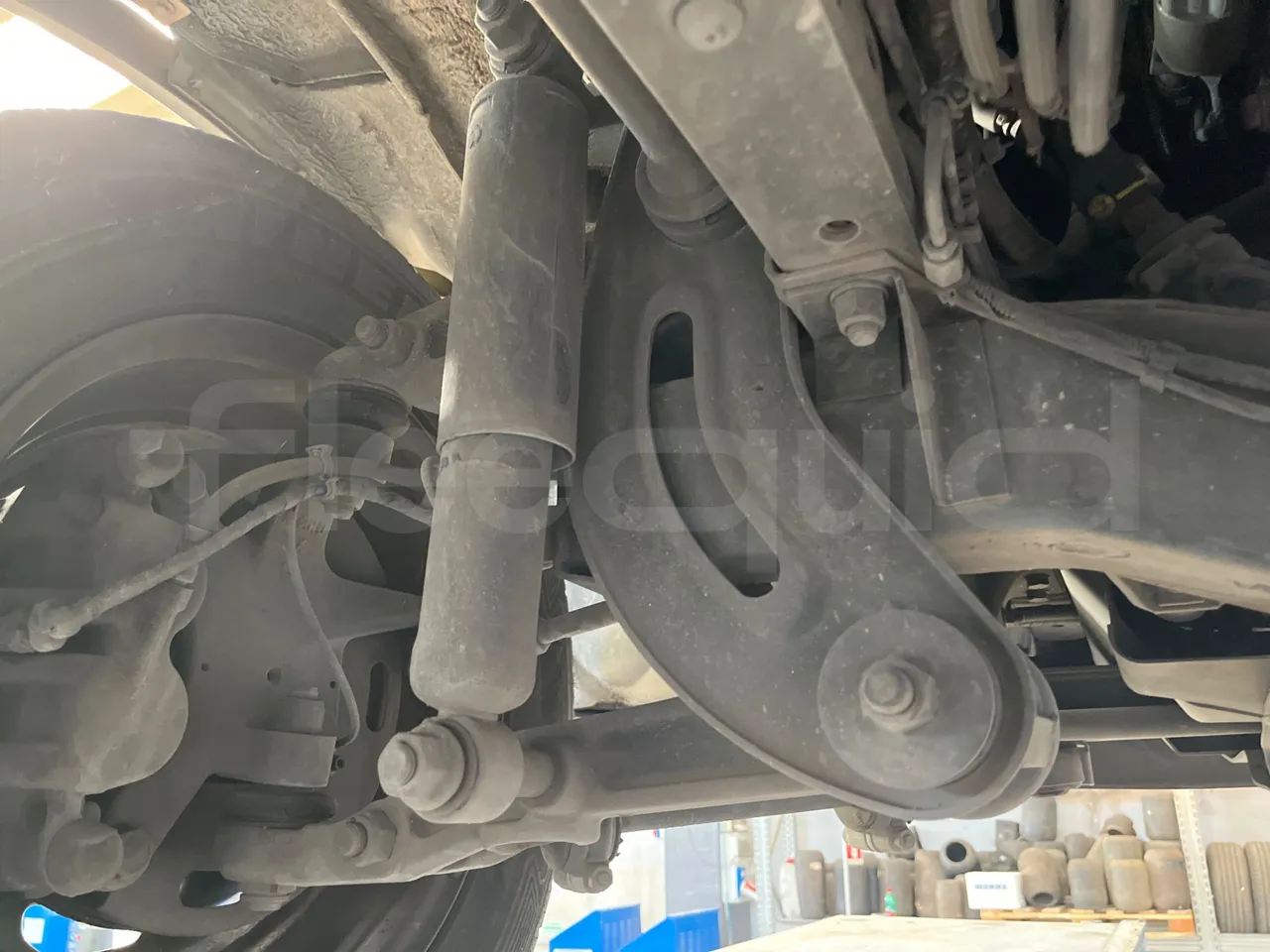 Iveco Daily 50C14N - EUR6 - 100kW - 6,048m - front air springs left