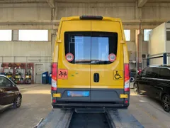 Iveco Daily 50C14N - EUR6 - 100kW - 6,048m - rear hatch closed