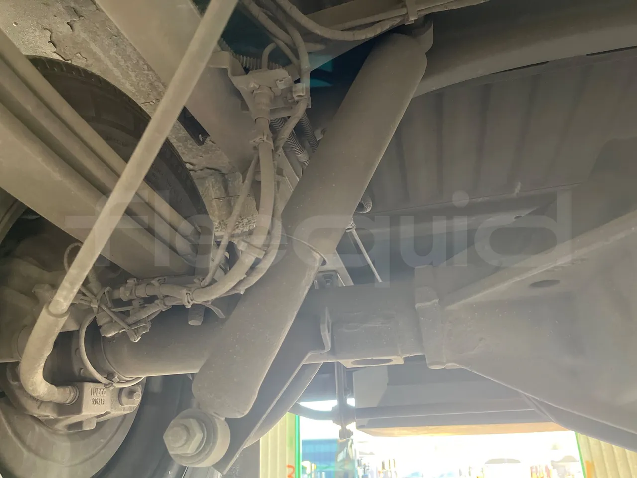 Iveco Daily 50C14N - EUR6 - 100kW - 6,048m - axle 2 shock absorbers 1 right