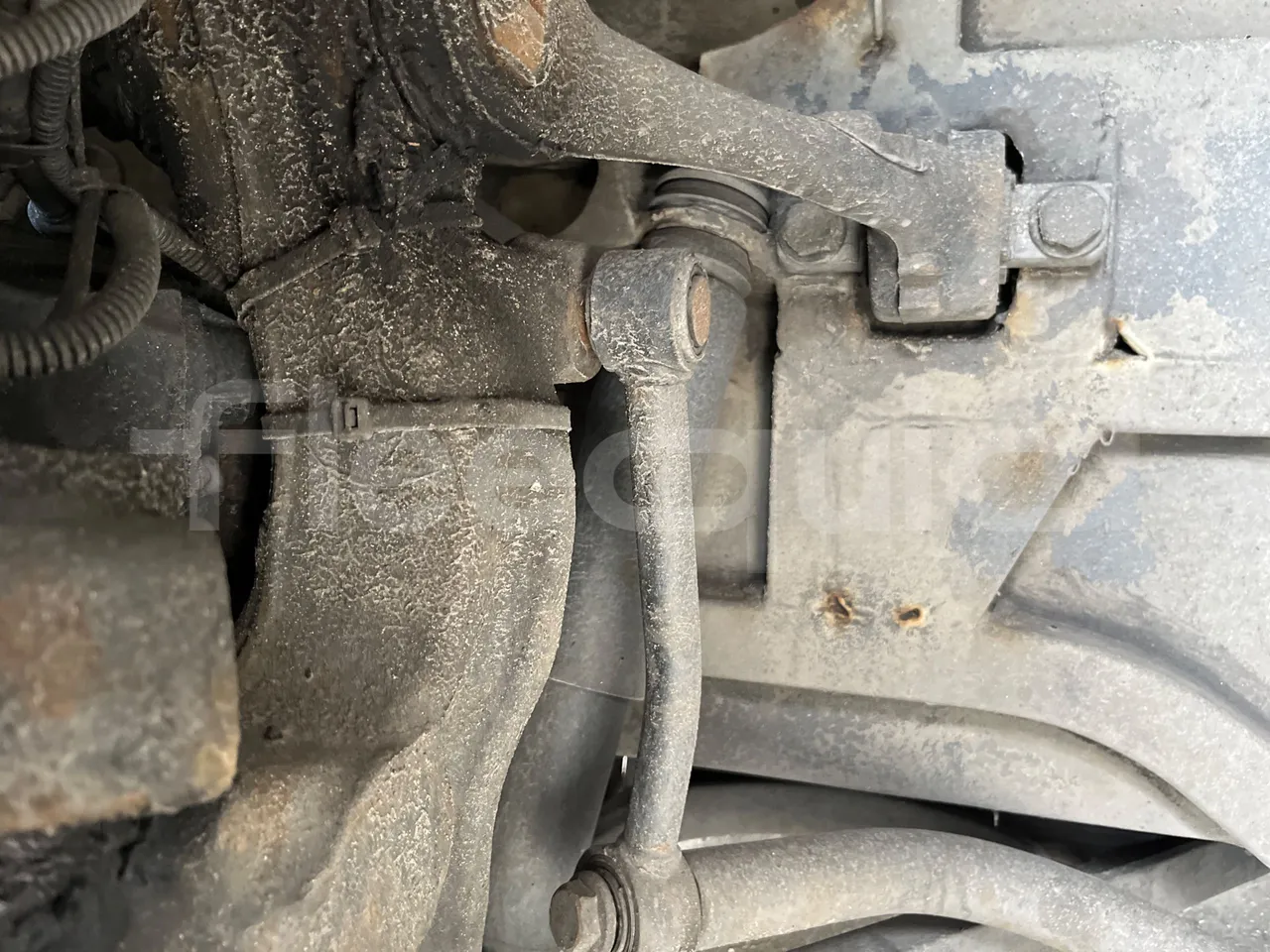 Mercedes-Benz Citaro O 530 A26 - Euro5 - 210kW - 12mt - front shock absorbers left