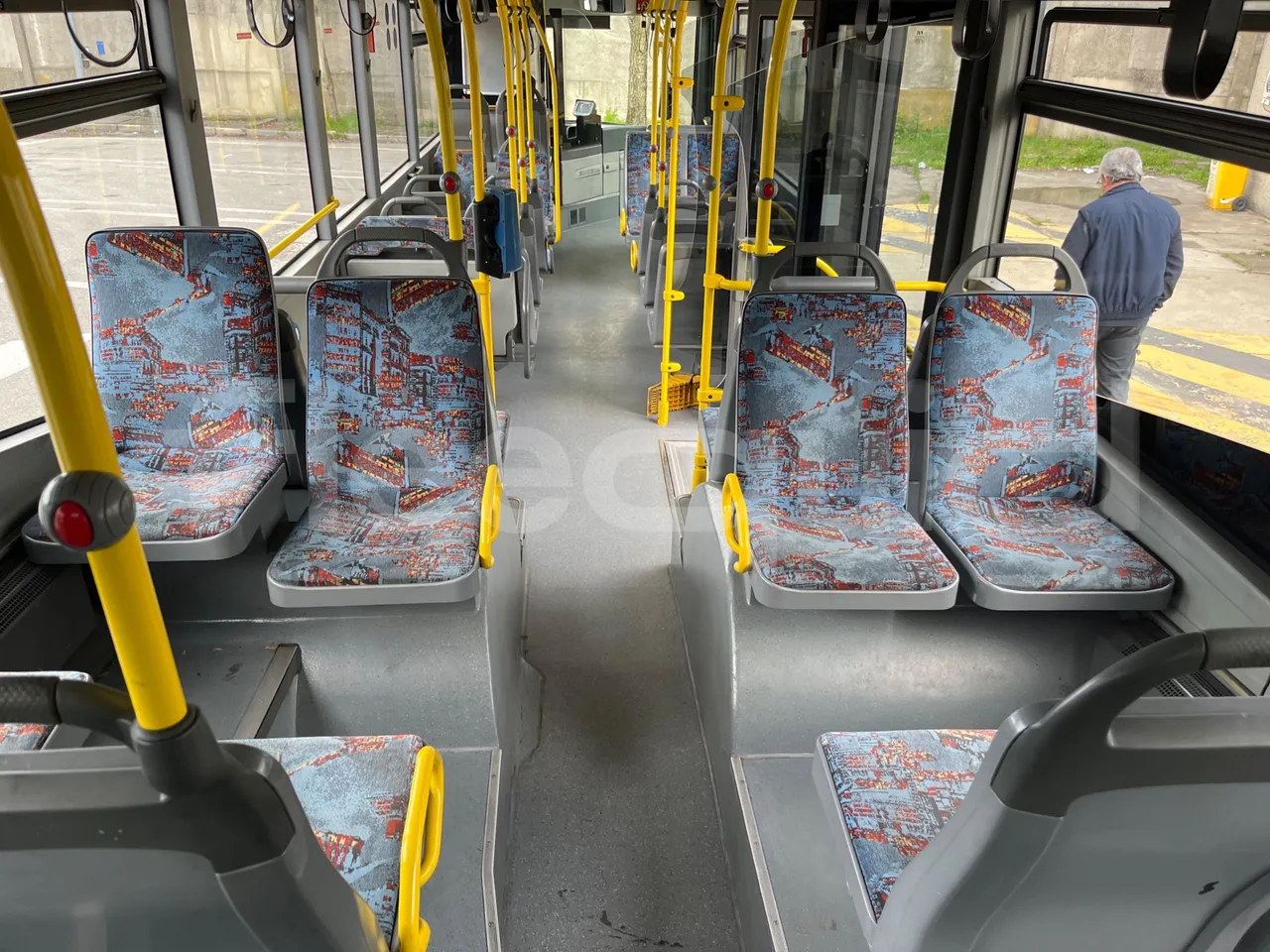 Mercedes-Benz Citaro O 530 A26 - Euro5 - 210kW - 12mt - forward view all seats last row height