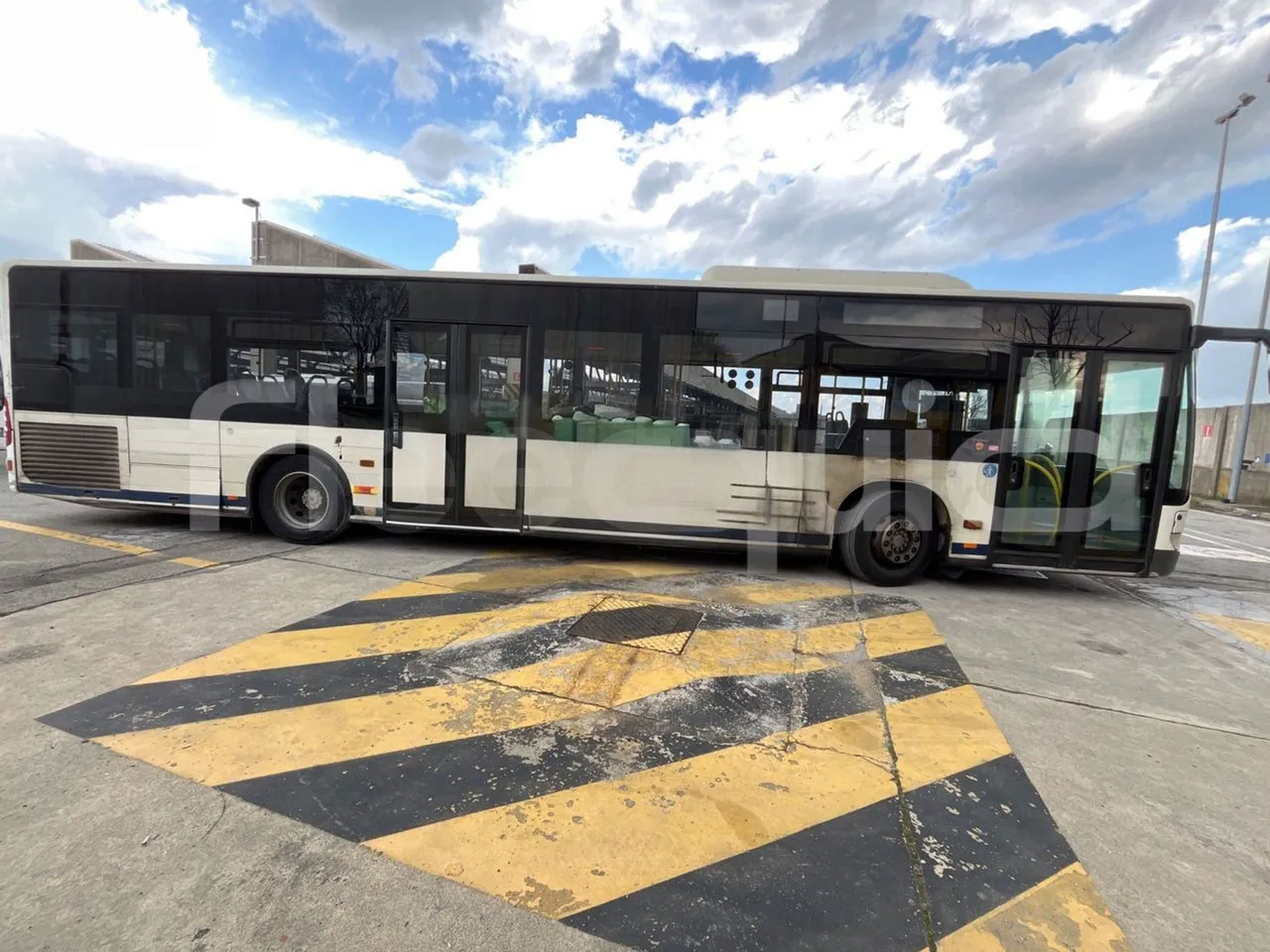 Mercedes-Benz Citaro O 530 A26 - Euro5 - 210kW - 12mt - right side doors closed