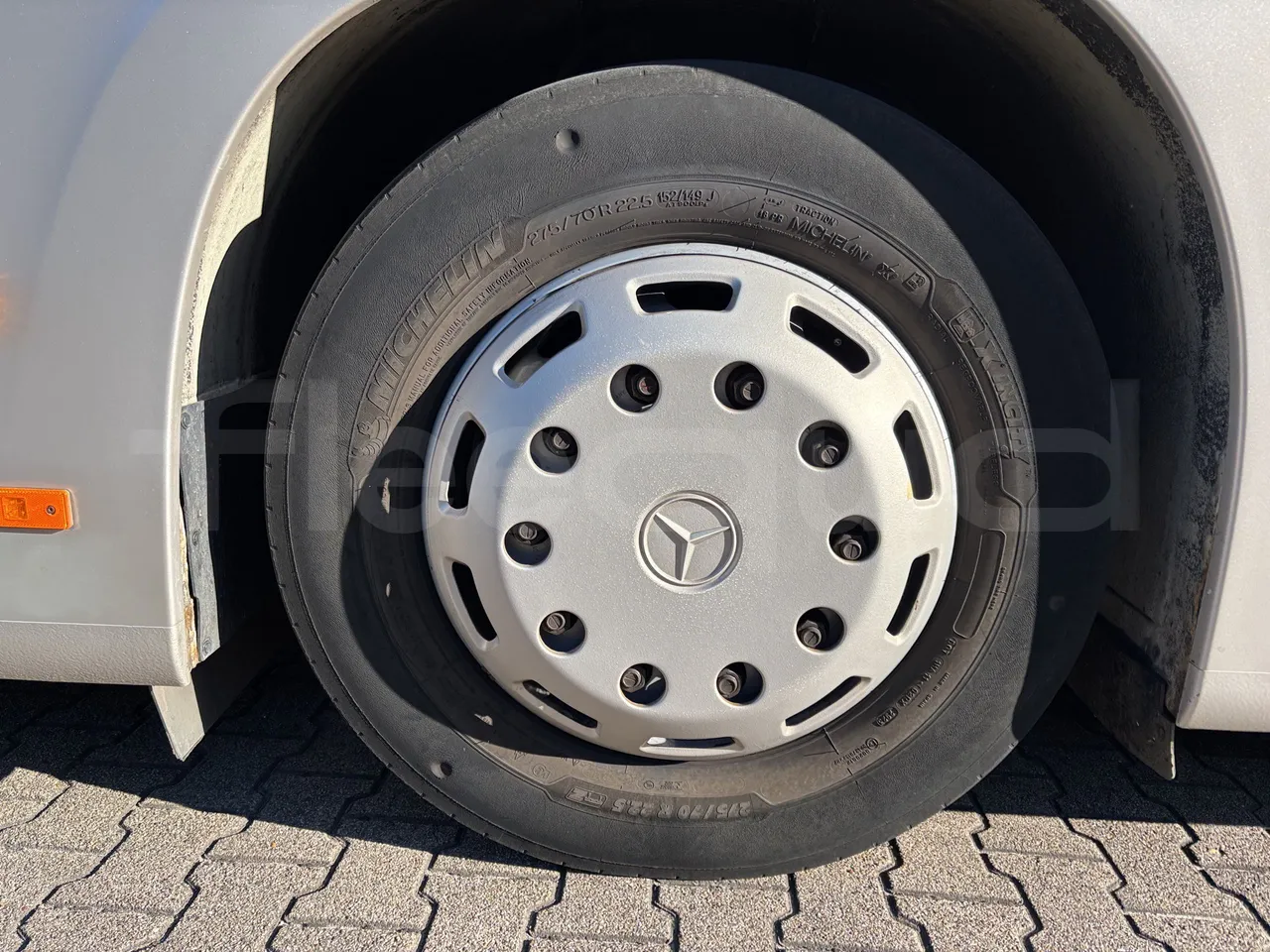 Mercedes-Benz Citaro - First Axle Left Side: Complete Tyre