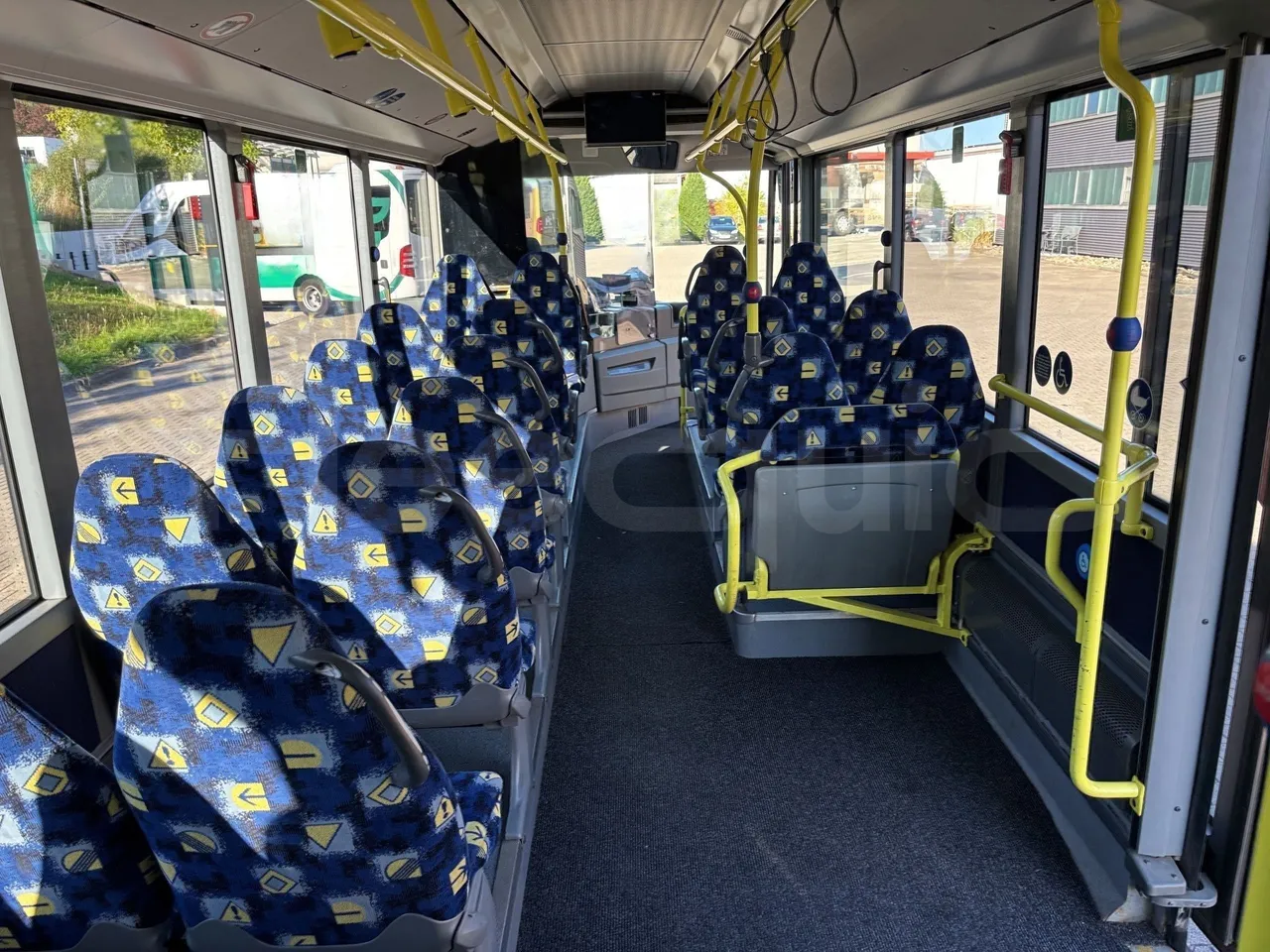 Mercedes-Benz Citaro - Forward Seats From Middle Position