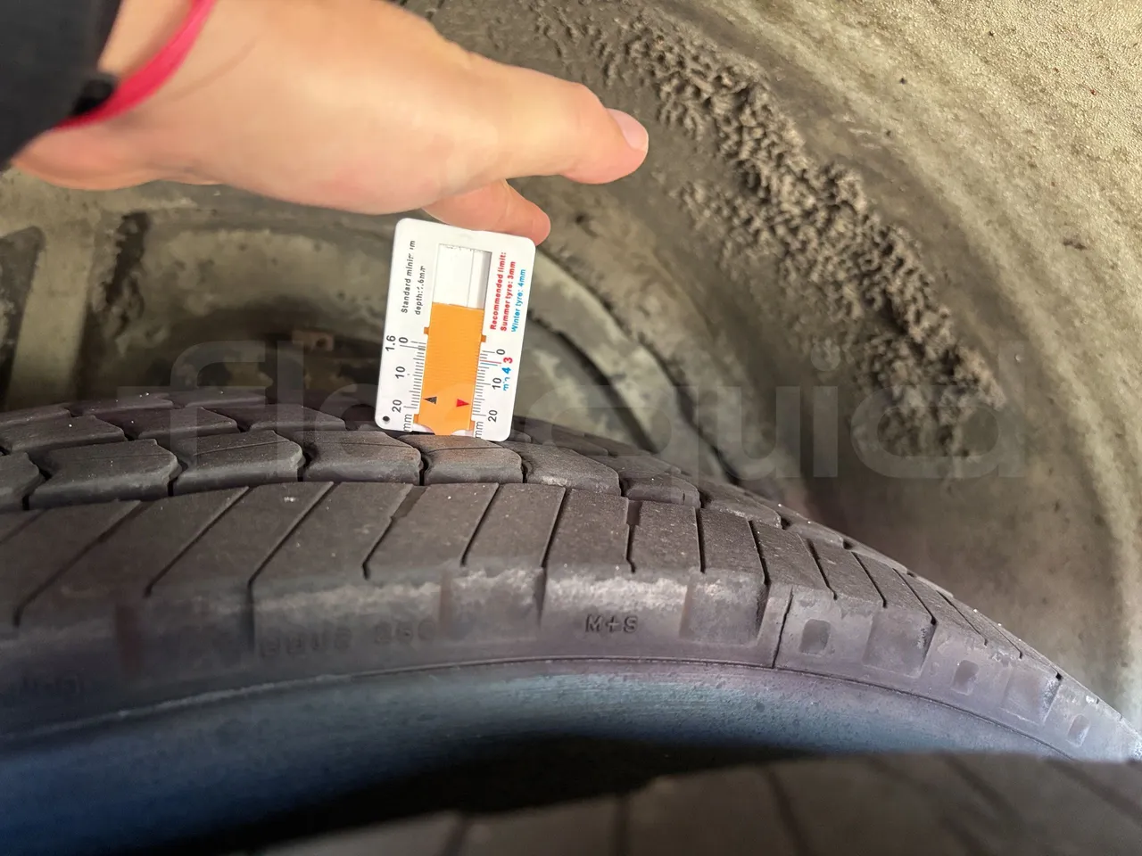 Mercedes-Benz Citaro - Second Axle Right Side: Tyre Tread