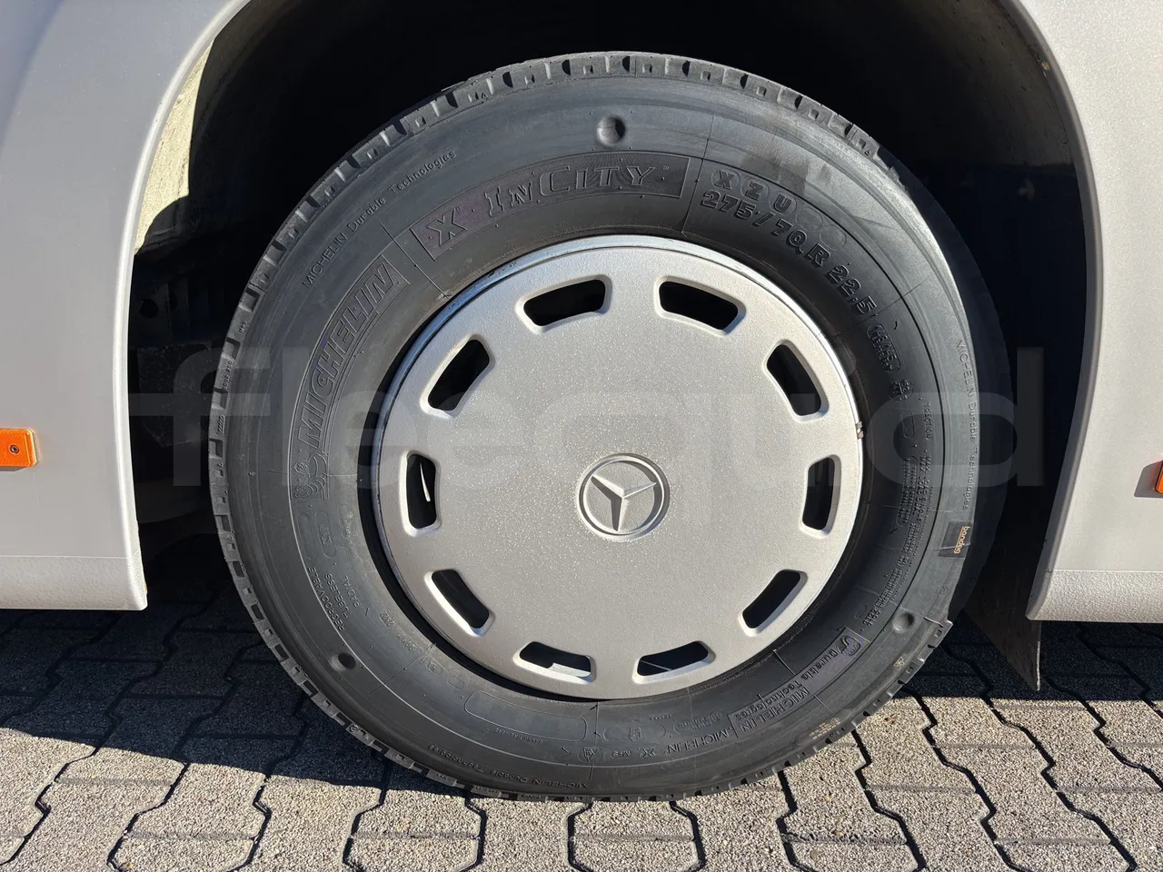 Mercedes-Benz Citaro - First Axle Left Side: Tyre Tread