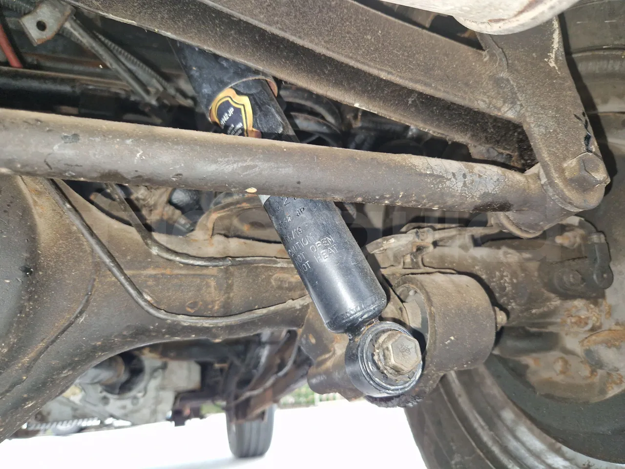 Suzuki Road train SJB - EUR4 - 062.05kW - 3.65m - axel 2 air springs 2 left