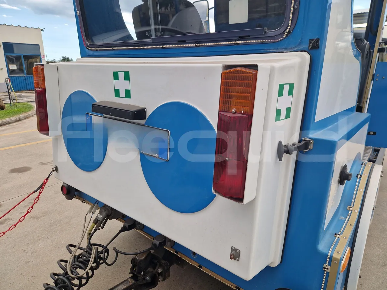Suzuki Road train SJB - EUR4 - 062.05kW - 3.65m - door mechanism photo