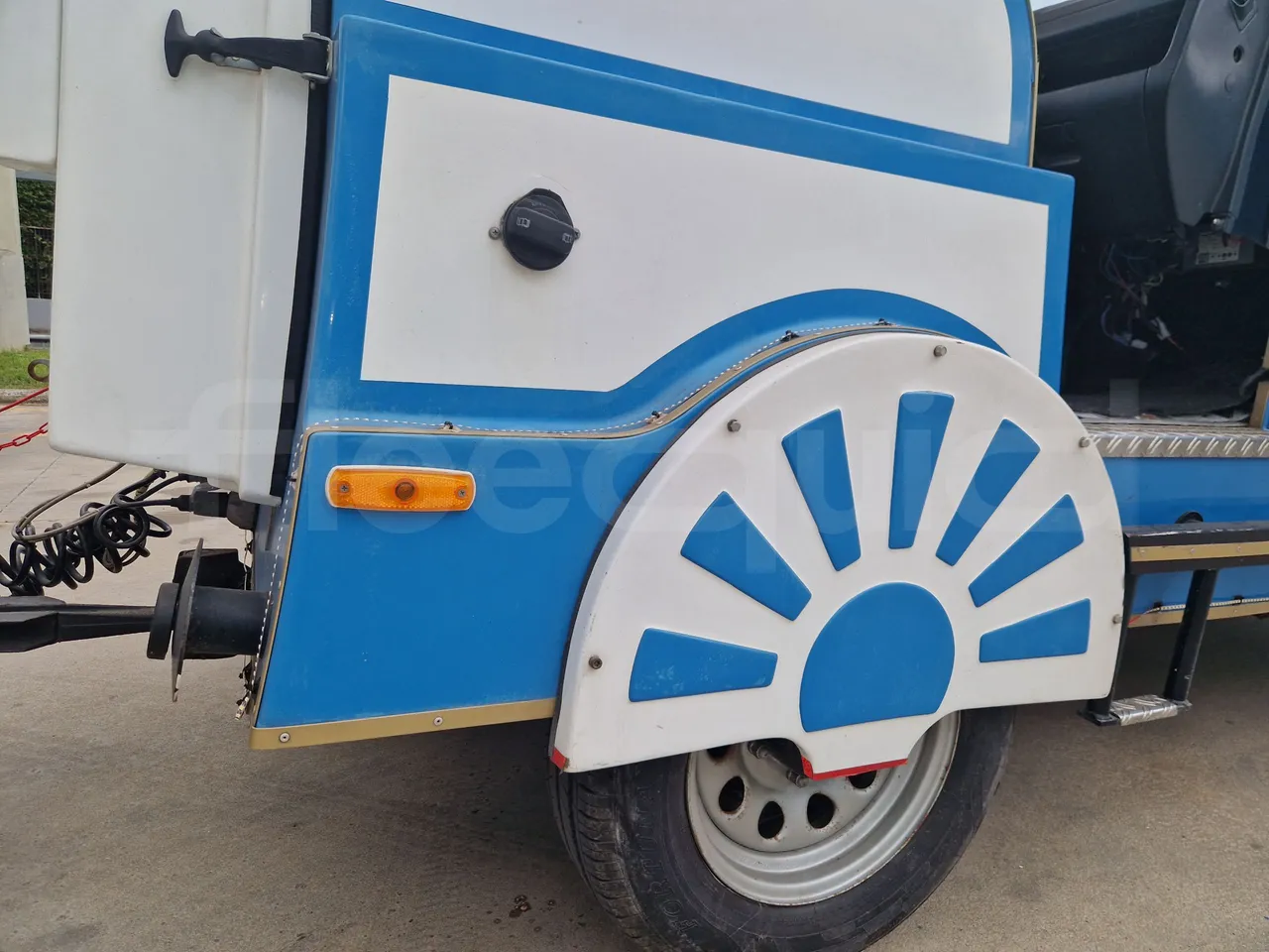 Suzuki Road train SJB - EUR4 - 062.05kW - 3.65m - roof hatch 3