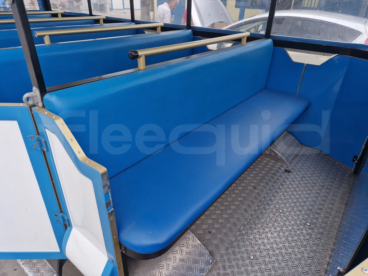 Suzuki Road train SJB - EUR4 - 062.05kW - 3.65m - interior reverse seats driver height (mandatory for bus to scrap)