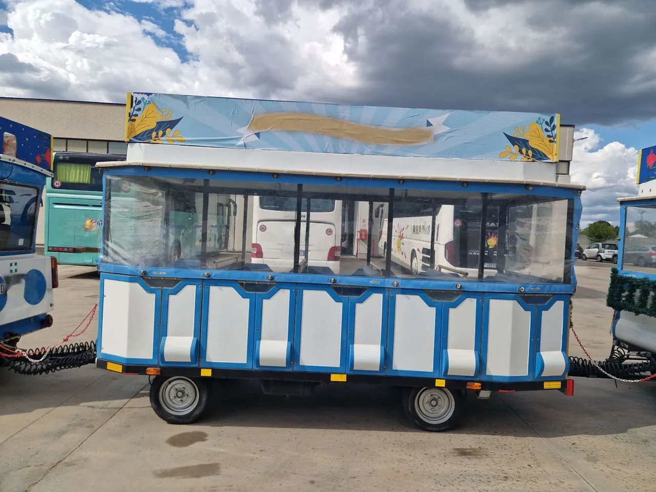 Suzuki Road train SJB - EUR4 - 062.05kW - 3.65m - luggage rack photo