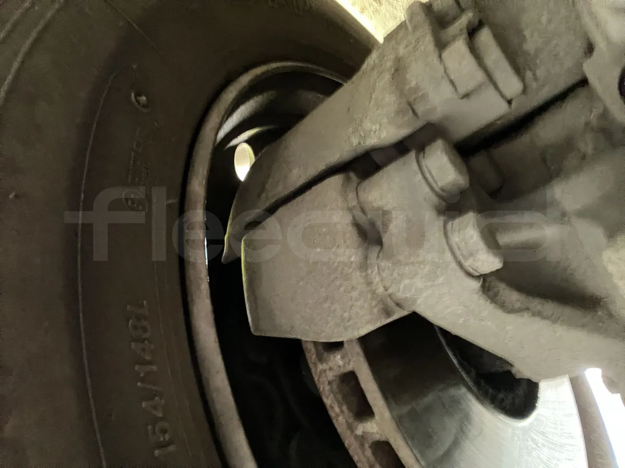 Iveco Heuliez Gx117 - Second Axle Discs Right Side