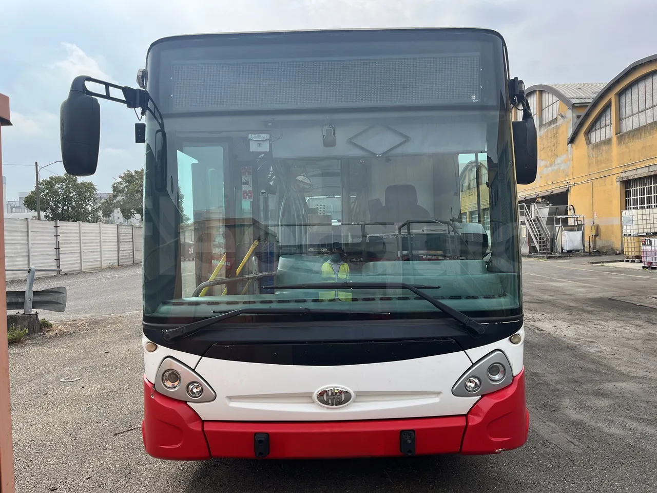 Iveco Heuliez Gx117 - Front
