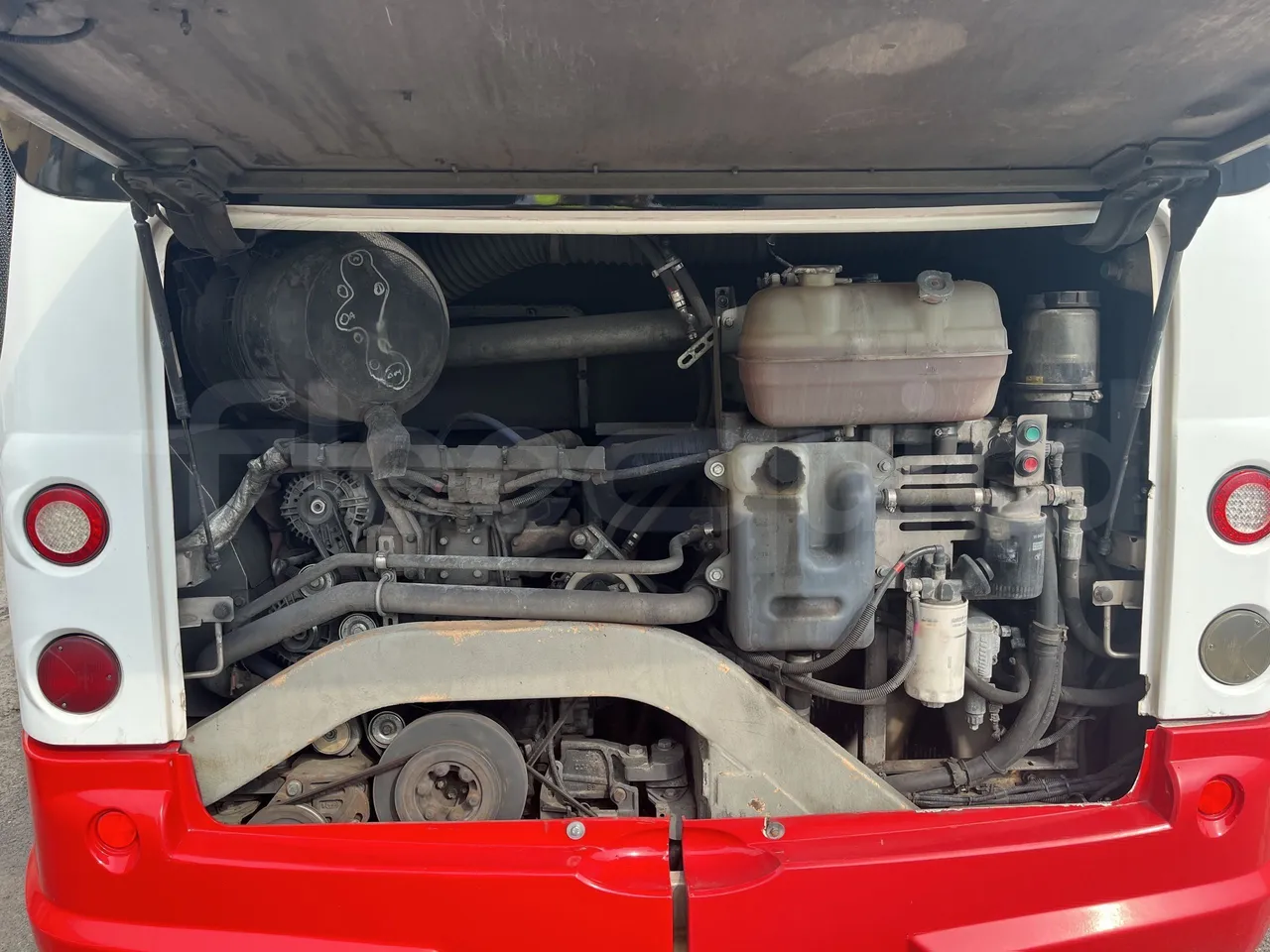 Iveco Heuliez Gx117 - Rear Hatch Open