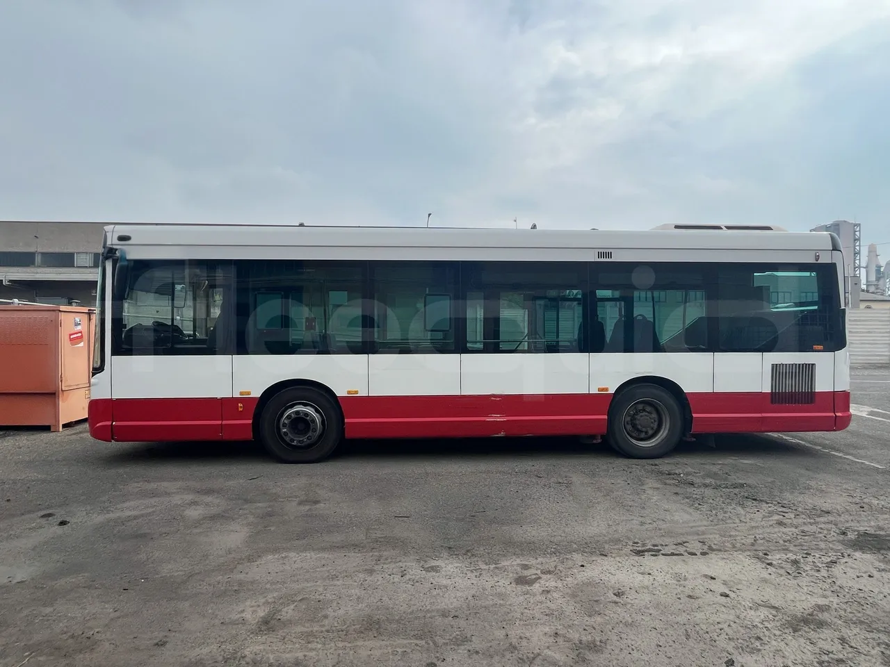 Iveco Heuliez Gx117 - Left Side